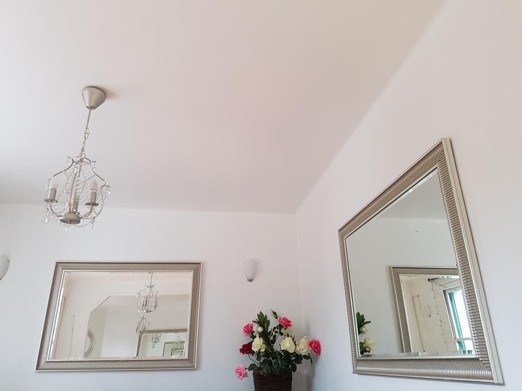 Ndp Family Hotel Montigny-les-Cormeilles Bagian luar foto