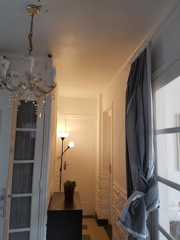 Ndp Family Hotel Montigny-les-Cormeilles Bagian luar foto